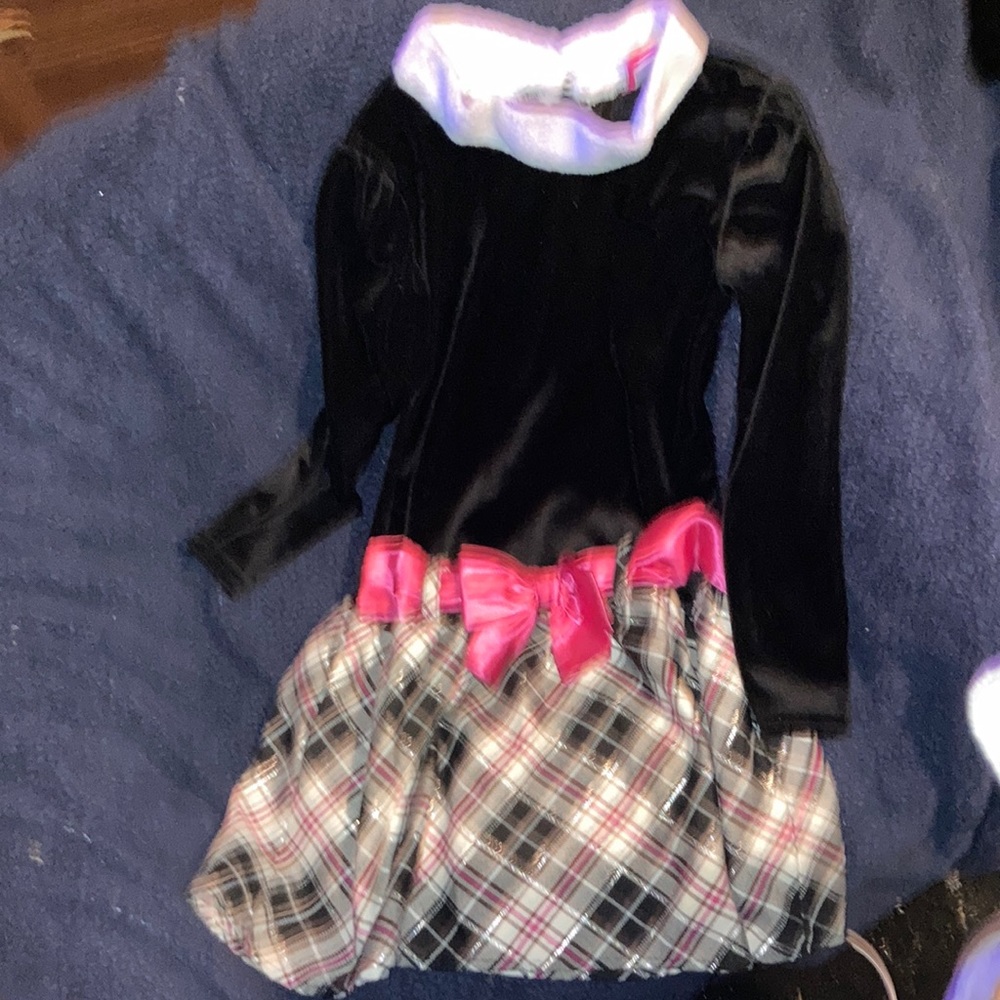 Gently used What a Doll dress missing matching doll dress